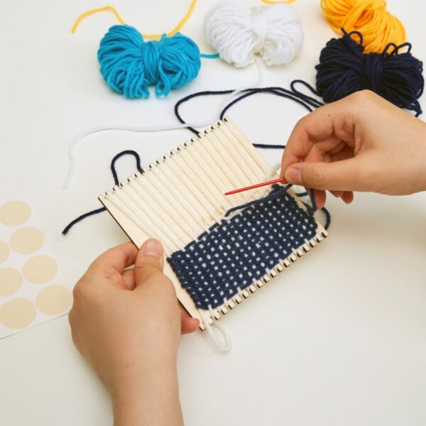 Crafters Loom Coaster Kit2