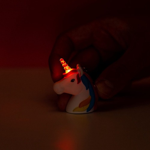 Kikkerland Eenhoorn - Unicorn LED Sleutelhanger met Geluid