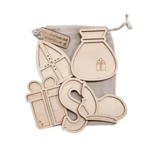 minivulvorm sinterklaas (1) houten minivulvormen Sinterklaas in jute zak voor sensorisch spel in playtray