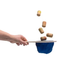 bs-toys-lanceer-de-ninjas-houten-duurzaam-actiespel-kinderen.jpg Motoriek en coördinatie spel – lanceer de ninja’s van BS Toys