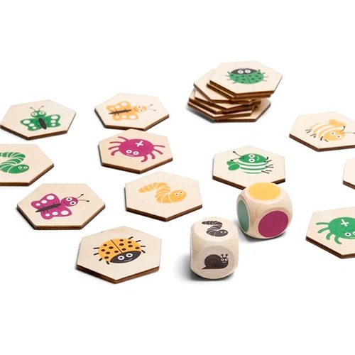 bs-toys-beestjes-zoekspel-complete-set dobbelstenen met beestjes bij BS Toys Beestjes Zoekspel
