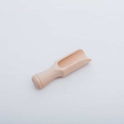 klein houten schepje leuk met letters bij het Speellab