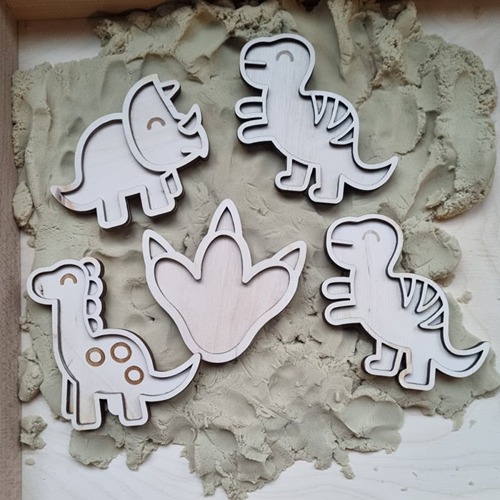 kinetisch zand met de kleine vulvormen dino's van Kiddi