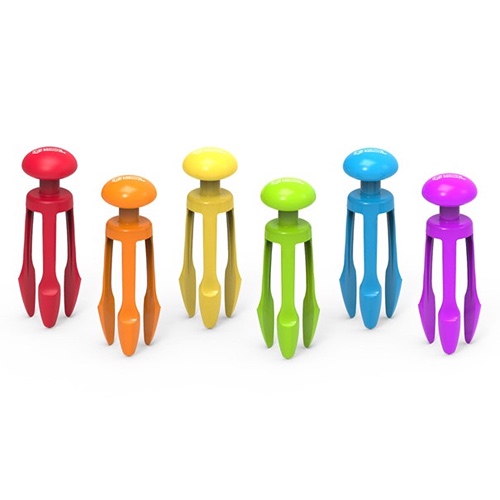 De 6 grip tweezers op een rij van learning resources.