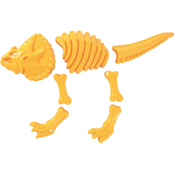 Zandvormen in geel die samen het skelet ban Triceratops vormen.