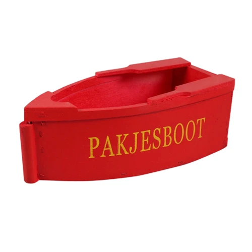 Pakjesboot-sinterklaas-sensorisch-spel-het-speellab Houten pakjesboot met gouden letters op de zijkant